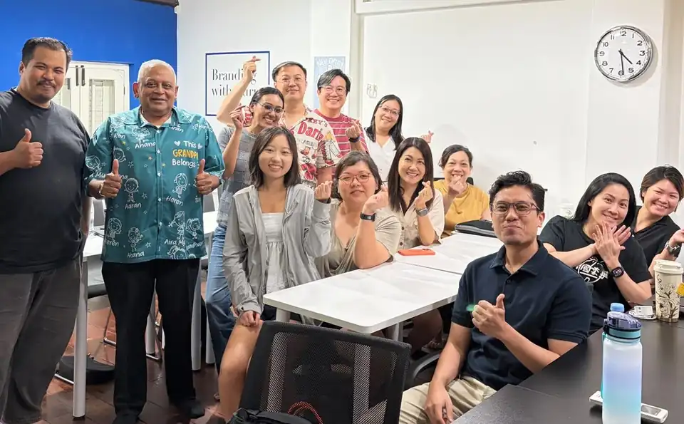 Learners and trainers at a Lionmark AI class